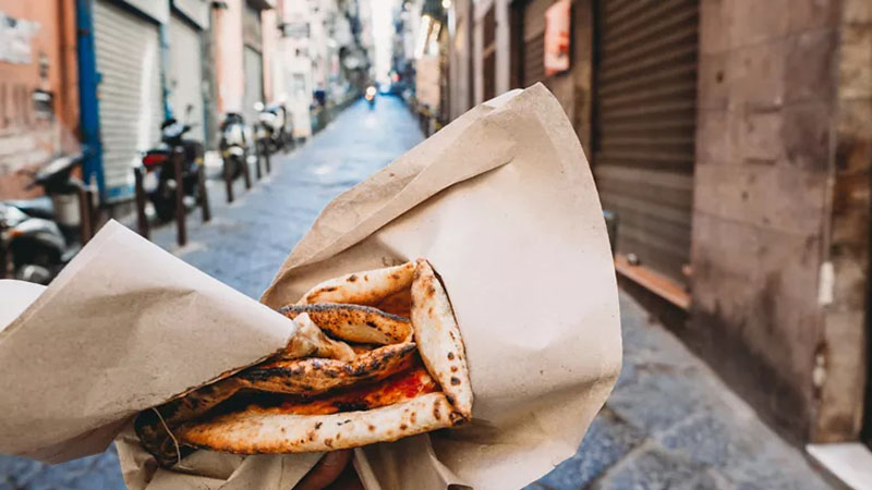 Napoli pizza a portafoglio